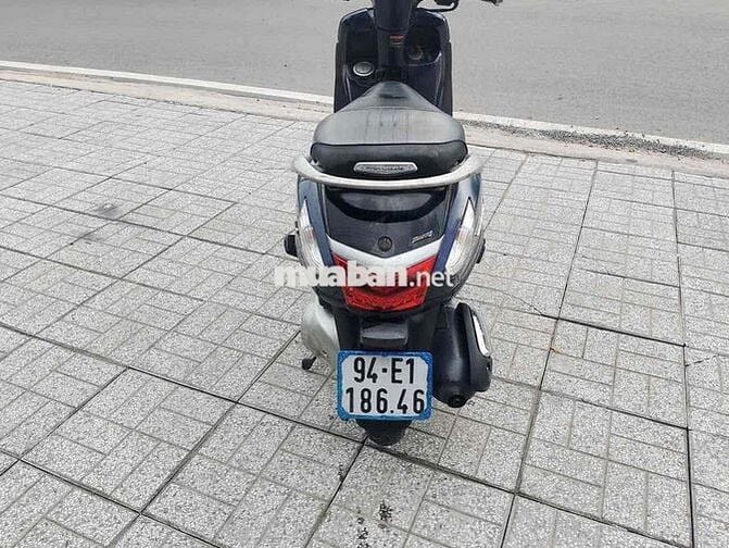 Yamaha Grande Xanh đậm