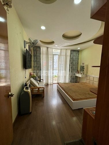 Bán nhà HXH Phạm Văn Đồng, P.13, Bình Thạnh: 4 x 17,5m, giá 13,5 tỷ