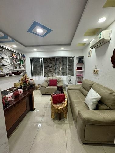 Bán nhà HXH Phạm Văn Đồng, P.13, Bình Thạnh: 4 x 17,5m, giá 13,5 tỷ