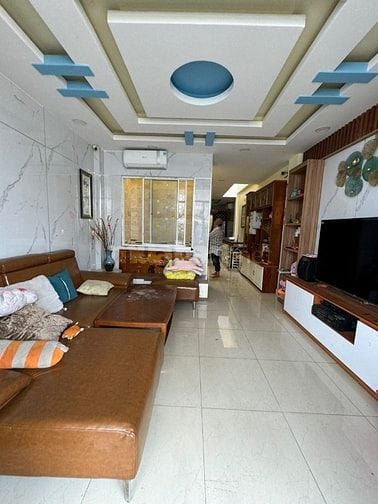 Bán nhà HXH Phạm Văn Đồng, P.13, Bình Thạnh: 4 x 17,5m, giá 13,5 tỷ