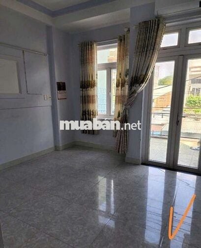 CHO THUÊ NHÀ 4X20(TRỆT+2LẦU+4PN+5 MÁY LẠNH+5WC) MẶT TIỀN XE HƠI ĐẬU