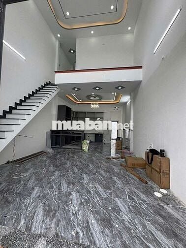 Nhà đúc lửng mới hoàn thiện kdc