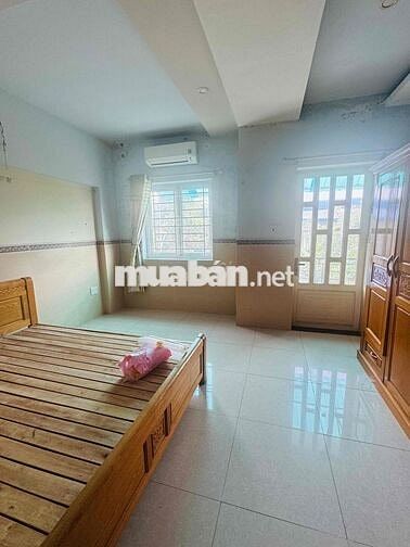 Nhà Full Nội Thất 2 Pn Gần Cầu Giao Khẩu Giáp Ngã 4 Ga