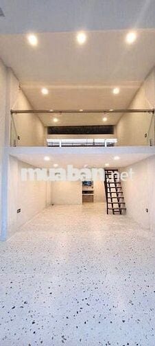 Cho Thuê Nhà Suốt Rộng Đường Calmette, Quận 1 ( Kinh Doanh Tự Do )