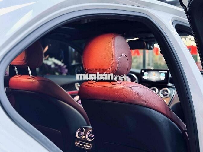 Mercedes Benz C Class 2015 C300 AMG - 84000 km