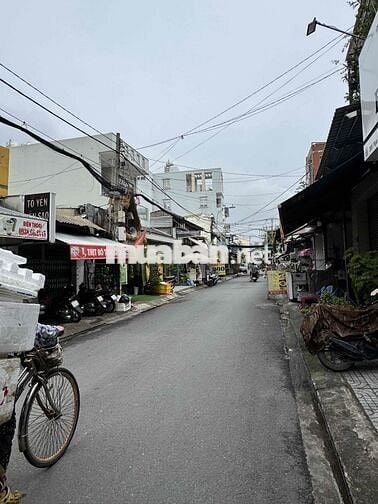 bán gấp nhà mặt tiền đường nhựa 10m. trung mỹ tây giáo sứ bạch đằng