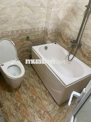 Cần cho thuê nhà 5 tầng vừa ở vừa kinh doanh ở ngõ 467 Lĩnh Nam 30m2x5