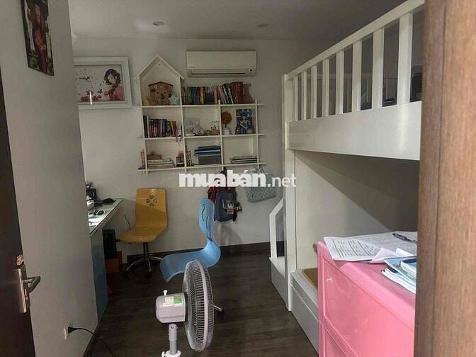 Bán căn chung cư  cao cấp Việt Hưng 100m x3 ngủ  nội thất đẹp 8,7tỷ