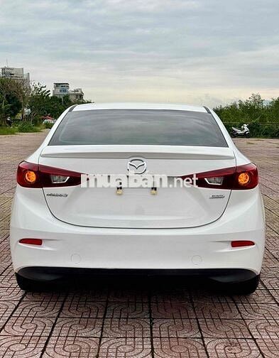 Mazda 3 2019 1.5L Luxury - 22000 km