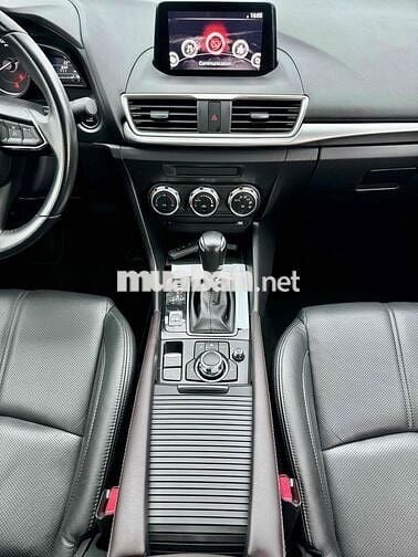 Mazda 3 2019 1.5L Luxury - 22000 km