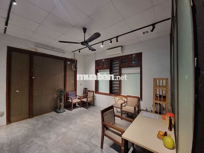 Cho thuê văn phòng Bắc Linh Đàm, view đẹp, đủ tiện ích xung quanh