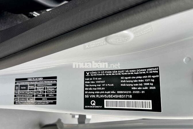 ✅VF5 Plus 2025 mua pin od 600km lên nhiều phụ kiện