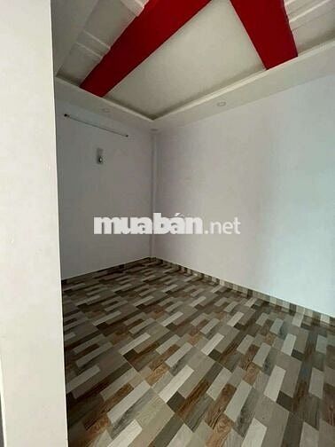 NHÀ SÁT CHỢ.KHU DÂN CƯ ĐÔNG ĐÚC. KHU VỰC AN NINH.NHIỀU TIỆN ÍCH.