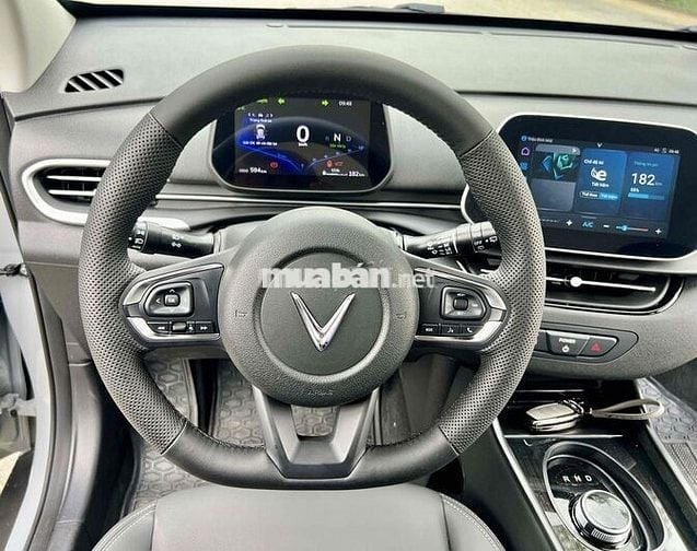 ✅VF5 Plus 2025 mua pin od 600km lên nhiều phụ kiện