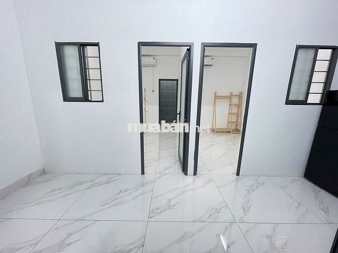 2 phòng ngủ đầy đủ nội thất ngay đh Vlang cs3