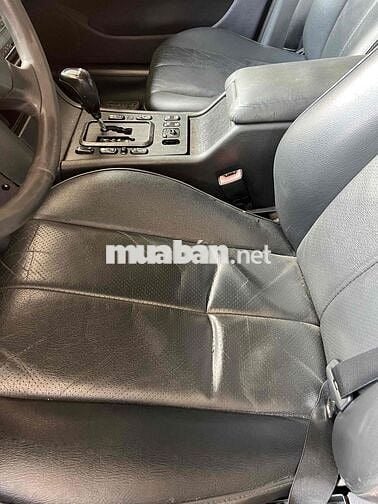 cần bán xe mer e240 sx 201 còn zin chạy rất ngon