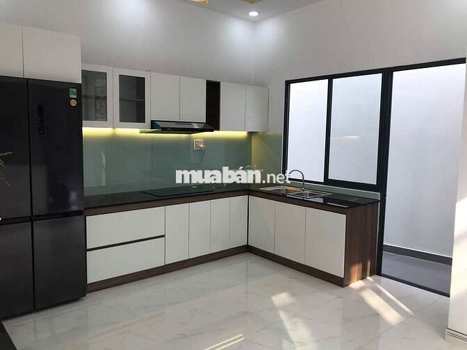 Chủ gửi bán gấp ngôi nhà 90m2 giá 3 tỷ 4 ngay Trung Chánh SHR