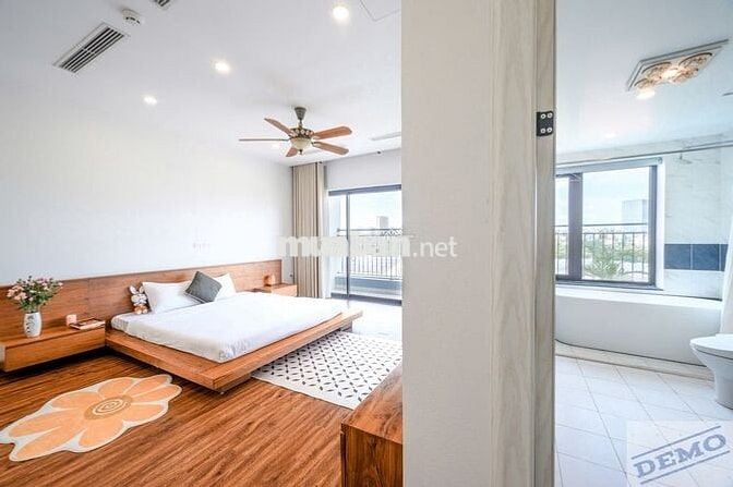 CĂN HỘ 3N1K NGAY ÂU CƠ, LOTTE MART TÂY HỒ