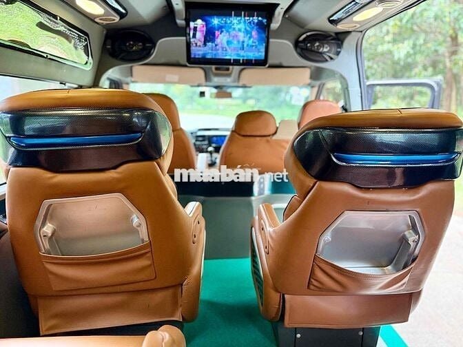 Ford Transit 2018 limousine- 85000 km 9 chỗ
