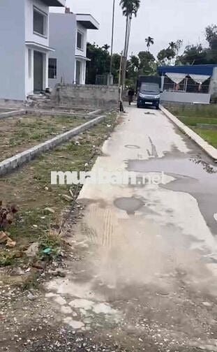 CÁCH CỔNG PHỤ KHU CÔNG NGHIỆP CHỈ VÀI BƯỚC CHÂN MÀ GIÁ CHỈ CÓ HƠN 700t