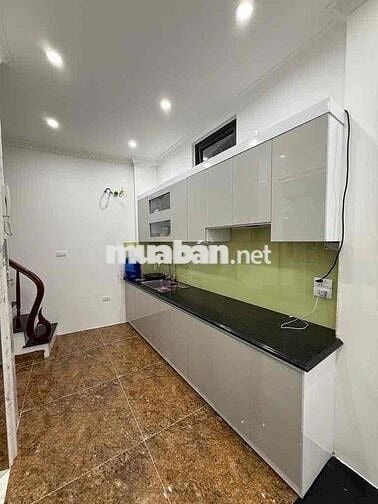 Bán nhà Thanh Xuân, hơn 9tỷ ngõ ô tô, 5 tầng thang máy