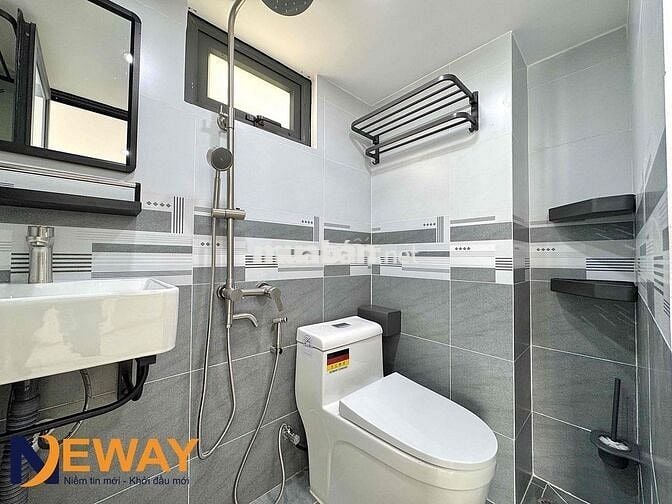 CĂN HỘ MỚI XÂY CAO CẤP–Full NỘI THẤT–Ngay NGÃ TƯ 4 XÃ–Cạnh ĐẦM SEN