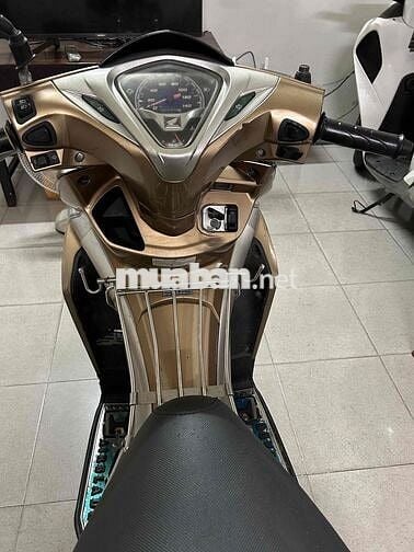 Honda Air Blade 2012 Fi,1 Đời Chủ,Xe Zin,Dán Keo