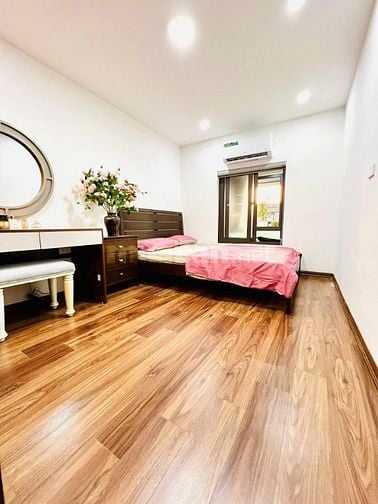 Nhà Đẹp Gần Đường Ô Tô Quỳnh Mai - Kim Ngưu, Hai Bà Trưng 90m, 5.09 tỷ