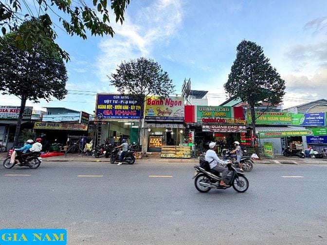 BÁN NHÀ MẶT TIỀN : 1700 TỈNH LỘ 10 - P. TÂN TẠO - Q. BÌNH TÂN - TPHCM