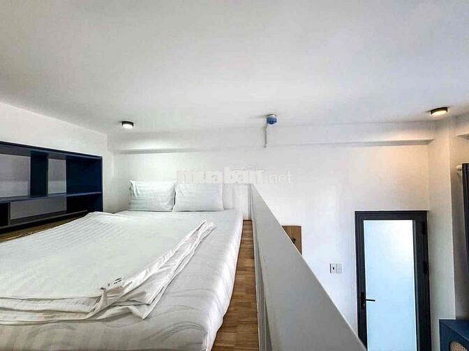 NGAY VINGF XOAY DÂN CHỦ - Full nội thất - thang máy