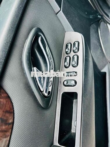 Ford Escape 2009. Tự Động 2 Cầu. Máy 2.3L