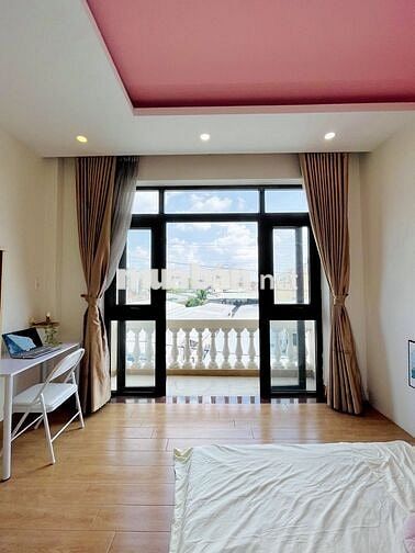 CHDV BAN CÔNG FULL NỘI THẤT SIÊU RỘNG