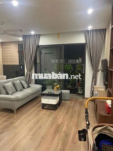 bán căn loại 2 ngủ +1 góc tại I1 Vinhomes Smart City