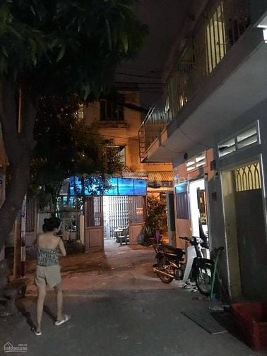 cho thuê nhà 113/2, Tây Sơn, p. Tân Quý, Q. Tân Phú, giá 8.000.000 / t