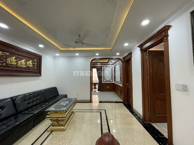 BÁN BIỆT THỰ ĐẸP ĐẲNG CẤP, CỰC KỲ SANG MỊN : NGANG 9 , 4 TẦNG CAO CẤP 