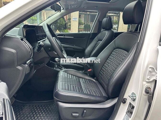 Kia Sonet 2022 Premium 1.5 AT - 7000 km