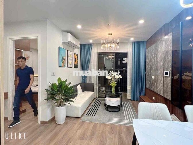 Mình cần bán hộ chị gái căn 2PN Toà I2 full nội thất cao cấp, sẵn sổ