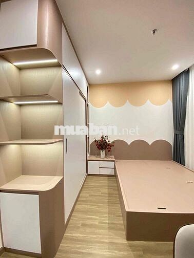 Người quen mình gửi bán căn 2PN+ nội thất mới chưa sử dụng, sẵn sổ