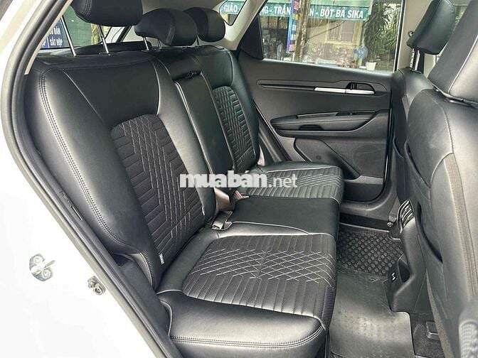 Kia Sonet 2022 Premium 1.5 AT - 7000 km