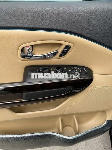 Kia Sedona Dầu  2.2L DATH SIGNATURE Ghế thương gia