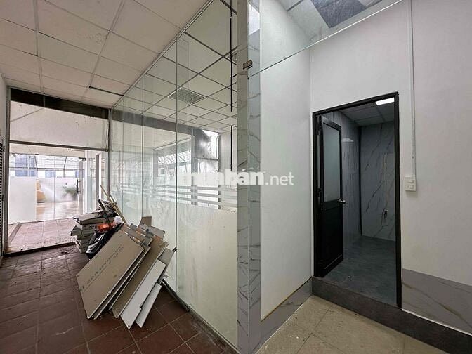 CHO THUÊ MBKD ROOFTOP HOẶC VĂN PHÒNG KD 120M2 | NGAY HOÀNG DIỆU Q4