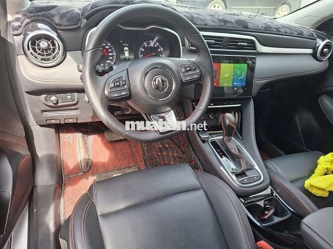 MGZS 1.5 2025 màu trắng