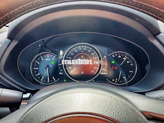 Mazda CX8 2024 Premium - 10000km