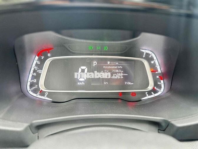 Kia Sonet 2022 Premium 1.5 AT - 7000 km