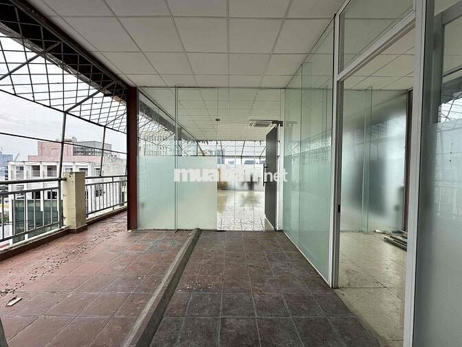CHO THUÊ MBKD ROOFTOP HOẶC VĂN PHÒNG KD 120M2 | NGAY HOÀNG DIỆU Q4