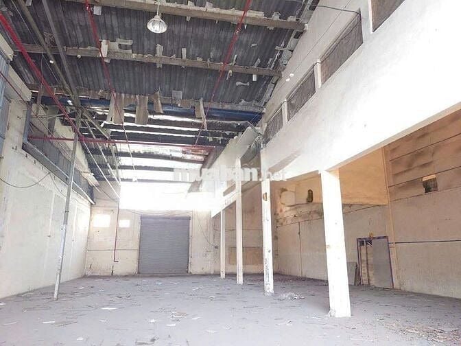 Cho Thuê Kho / Xưởng Đường Nguyễn Nghiêm, Tân Phú (16x32m - Sân Rộng)