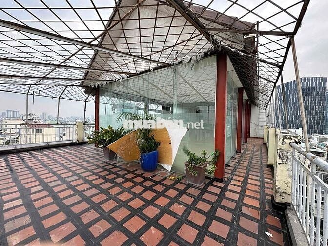 CHO THUÊ MBKD ROOFTOP HOẶC VĂN PHÒNG KD 120M2 | NGAY HOÀNG DIỆU Q4