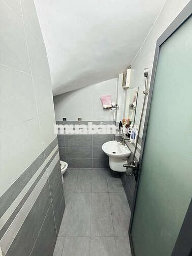 LÂM VĂN BỀN – DT RỘNG 52M² 2 TẦNG – CHỈ HƠN 3T XÍU – HÀNG HIẾM QUẬN 7