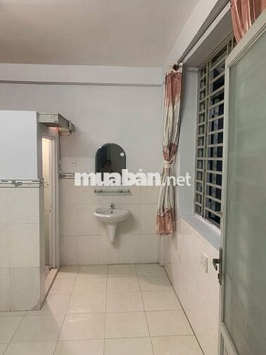 Phòng trọ 25m2 đường Phạm Văn Hai, Q.Tân Bình
