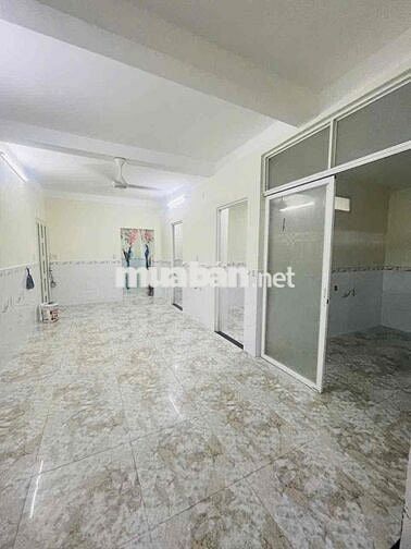 cho thuê nhà MTKD tầng trệt chung cư Huỳnh Văn Chính 2, Tân Phú